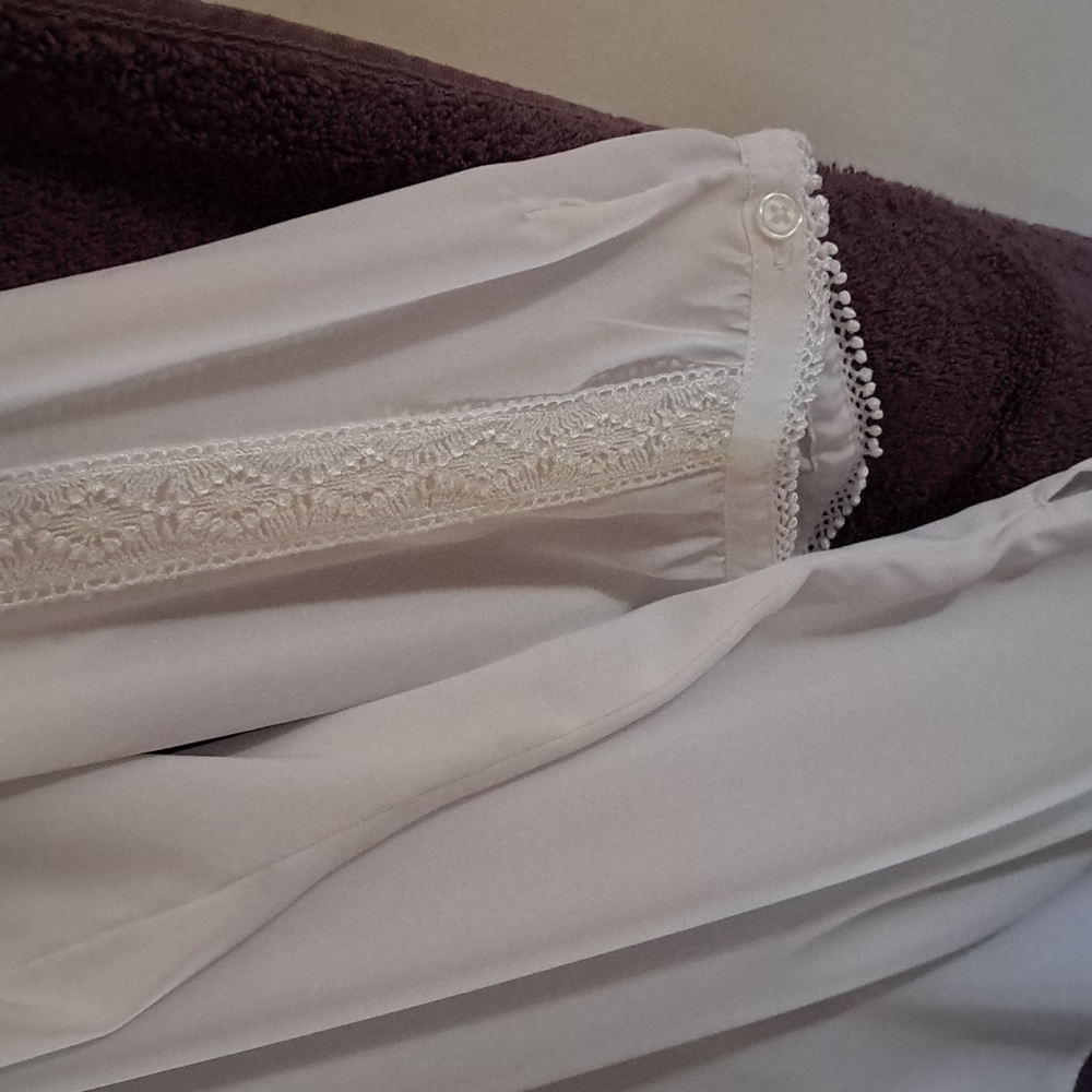 Ladies Tunic Top - Picture 3 of 4